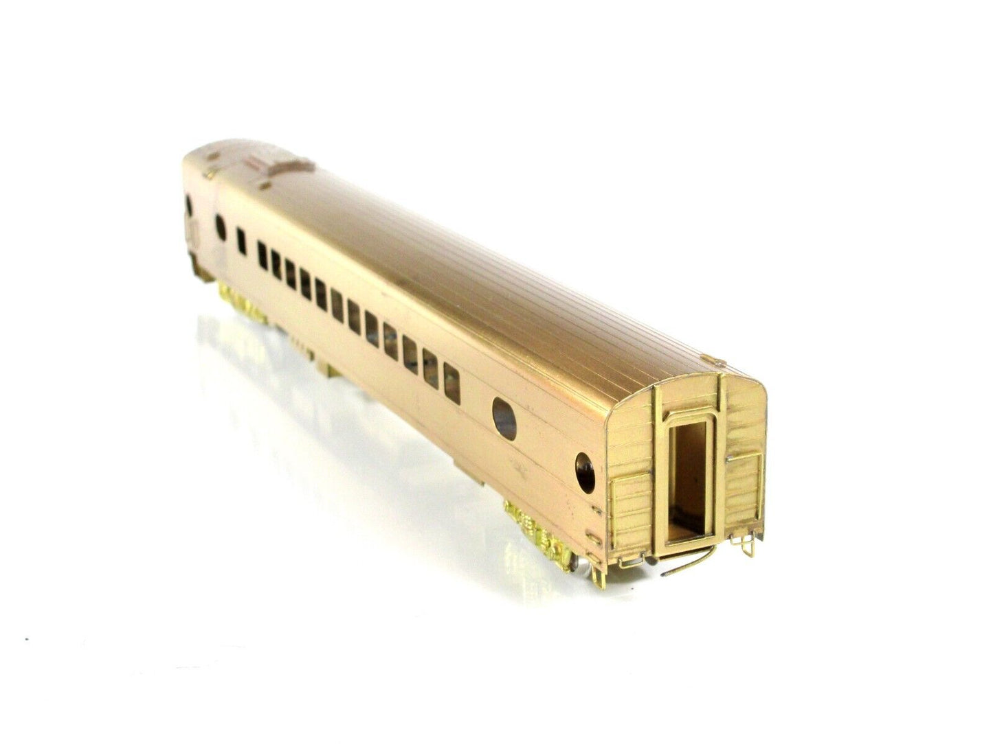 HO Scale BRASS *Milwaukee Road Lightweight Coach*  MILW 656 - Palace Car Company