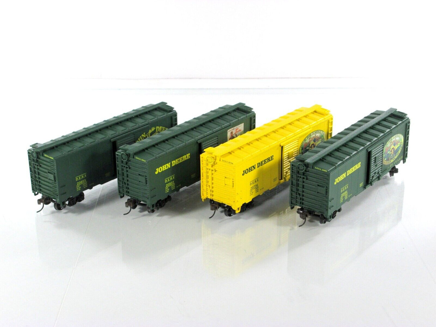 HO Scale **JOHN DEERE** Box Car Set -Athearn 8170, 8172, 8173, 8175, Knuckle Cpl
