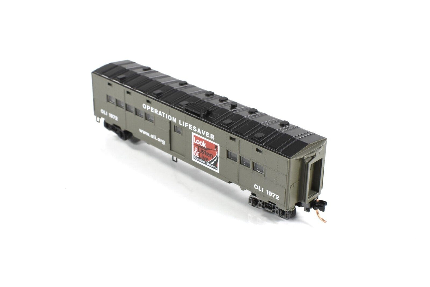 N Scale **OPERATION LIFESAVER** Troop Sleeper, OLI 1972 - Micro Trains NSC 05-01