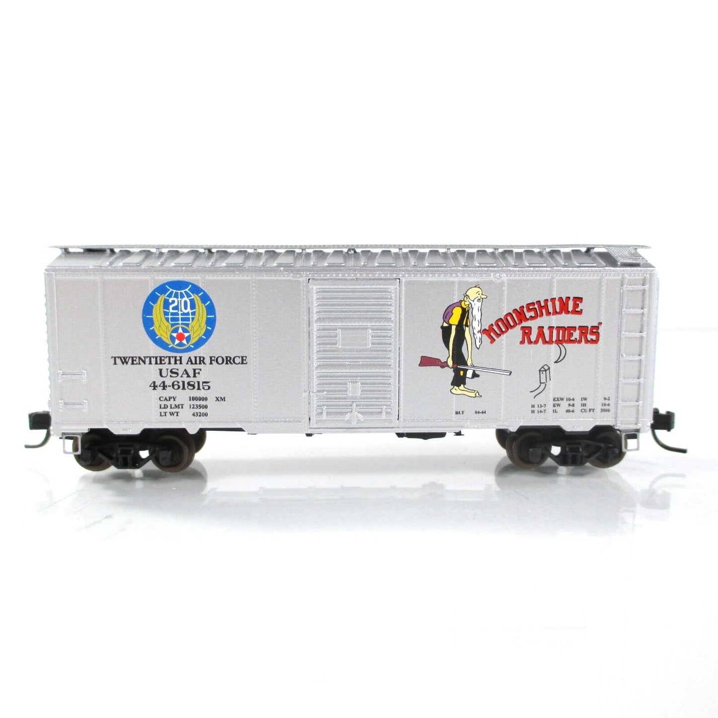 N Scale US AIR FORCE **Moonshine Raiders** Box Car #44-61815 -- by DELUXE 240261