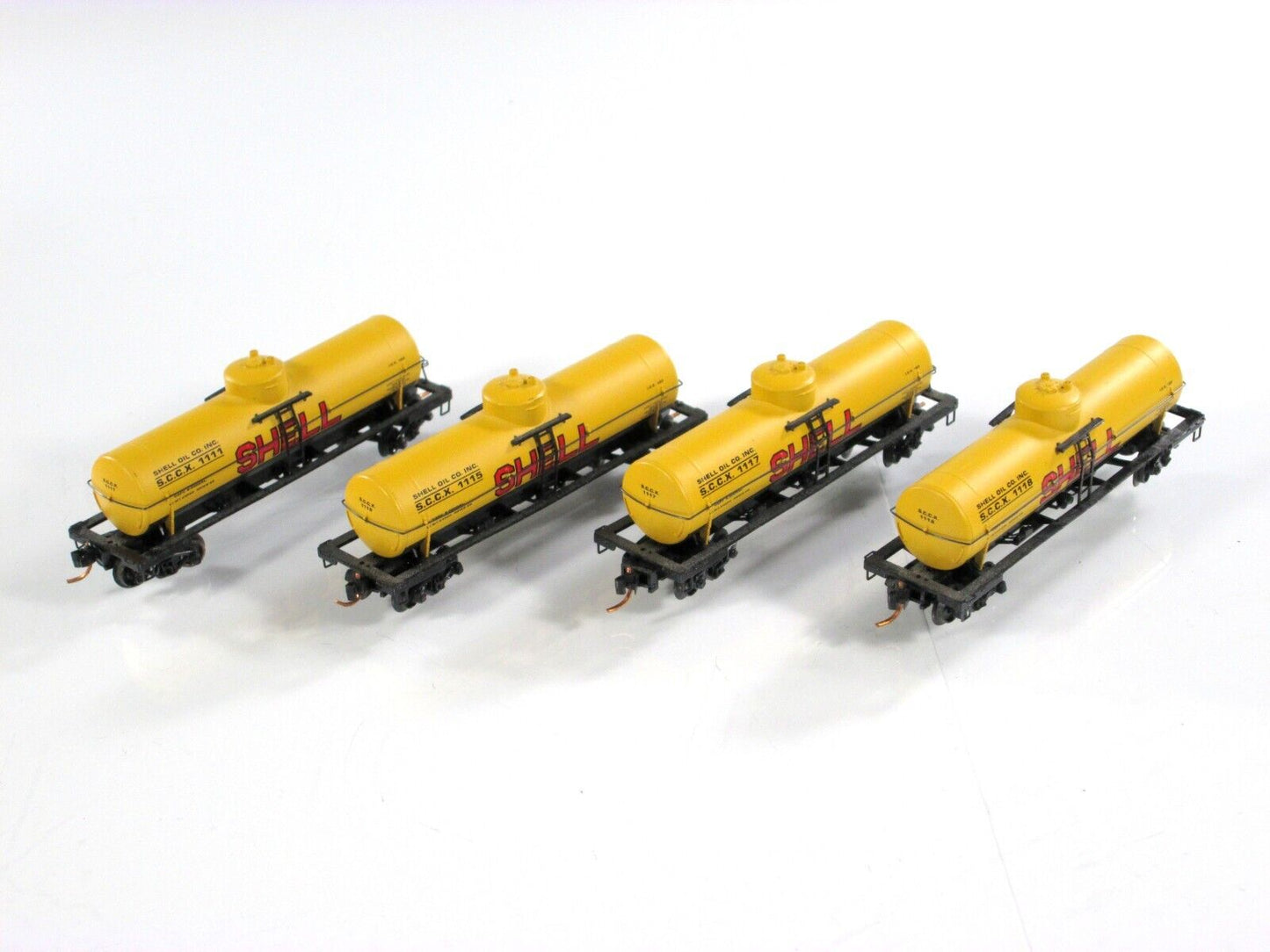 N Scale *SHELL* Tank Car Set SCCX 1111, 1115, 1117, 1118 - Micro Trains 99300007