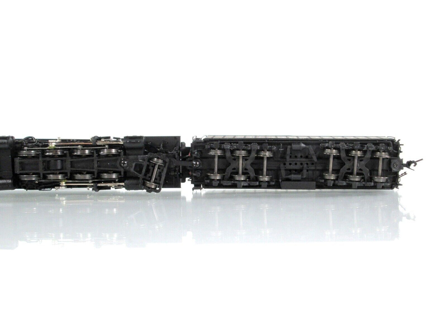 N Scale CAB FORWARD  AC-12  4-8-8-2 - SP #4275 - Intermountain 79002 **DCC Ready
