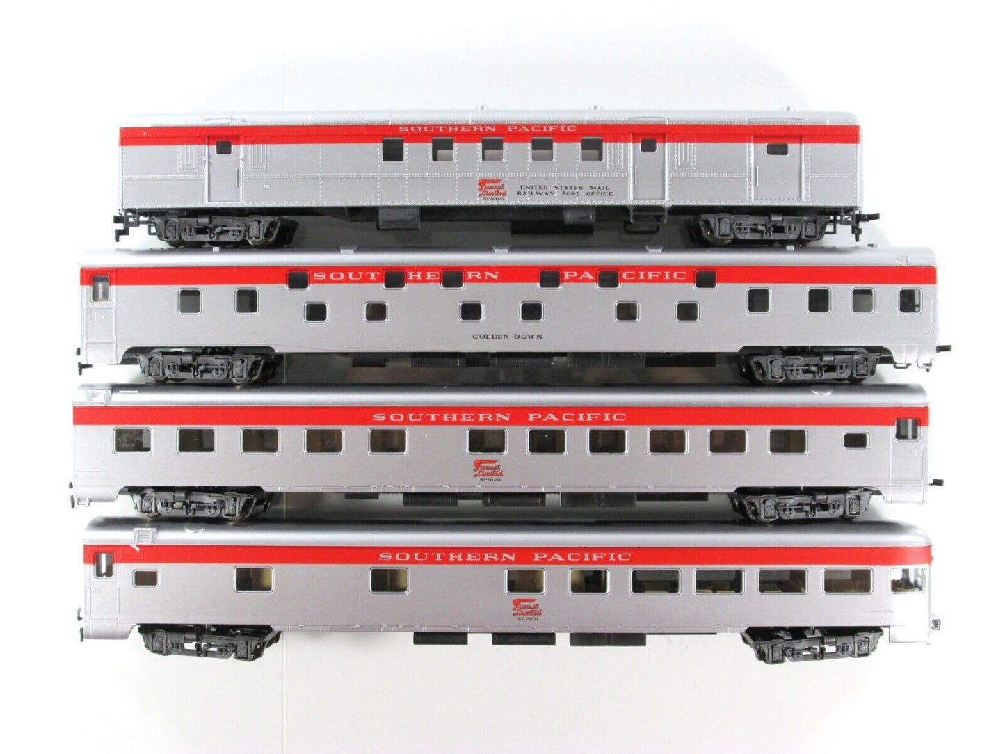 HO Scale ***SOUTHERN PACIFIC*** 1930s Passenger 4-Car Set B -- Rivarossi 6975