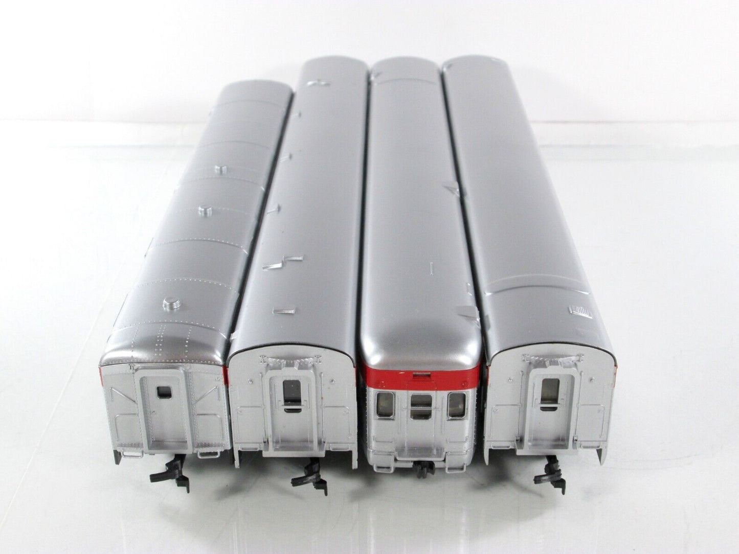 HO Scale ***SOUTHERN PACIFIC*** 1930s Passenger 4-Car Set B -- Rivarossi 6975