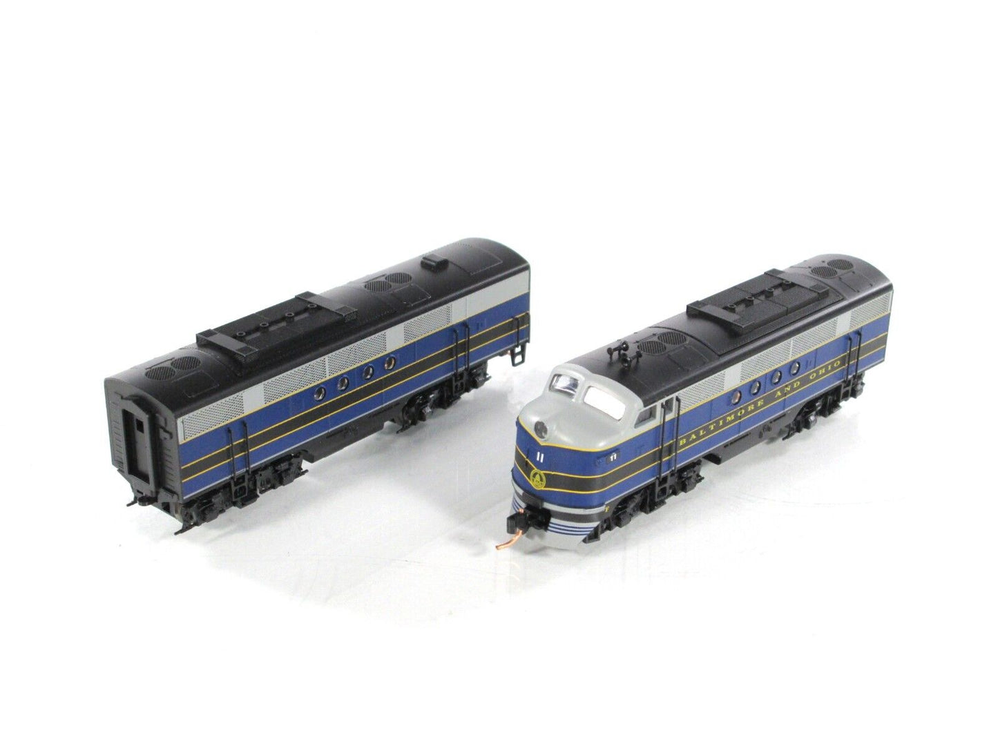 N Scale ***BALTIMORE & OHIO*** FT A/B Set #11 --- Micro Trains 99200062, DCC Rdy