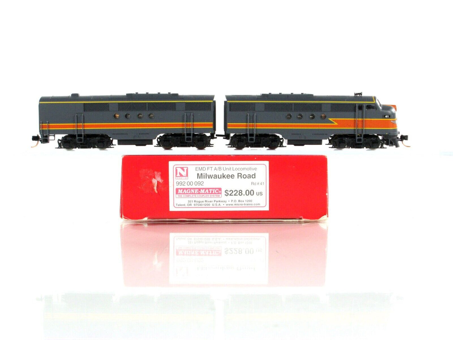 N Scale ***MILWAUKEE ROAD*** EMD FT A/B Set #41 - Micro Trains 99200092, DCC Rdy