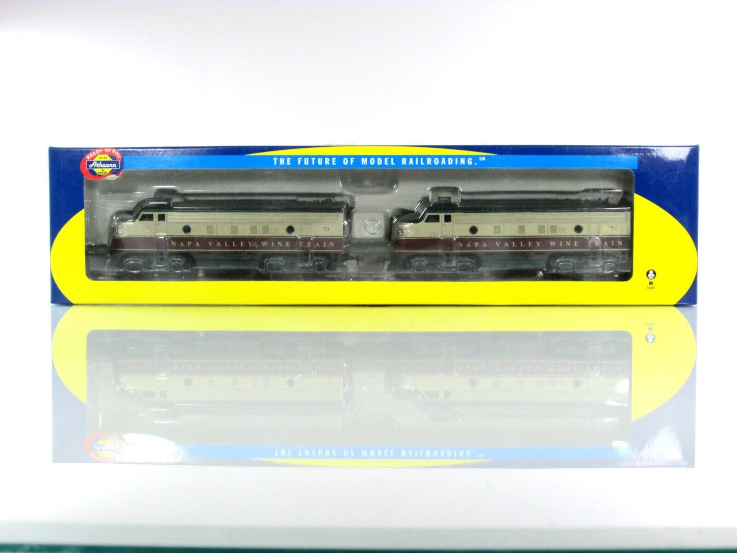 HO Scale ***NAPA VALLEY*** Wine Train F7A Locomotive Set # 71, 72 - Athearn 8500