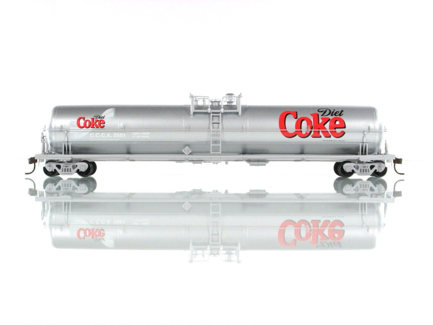 HO Scale ***DIET COKE*** 62' Single Dome Jumbo Tank Car, CCCX 2501 -Athearn 8340