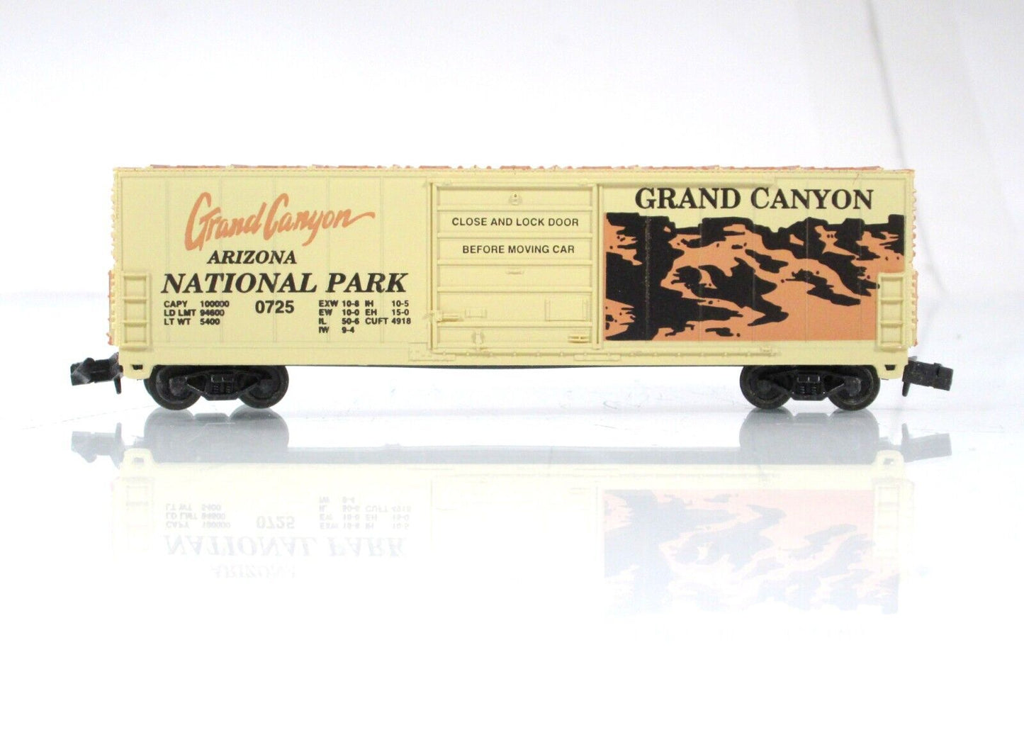 N Scale ***GRAND CANYON*** National Park, Arizona 50' Box Car,   Bev-Bel - 10054