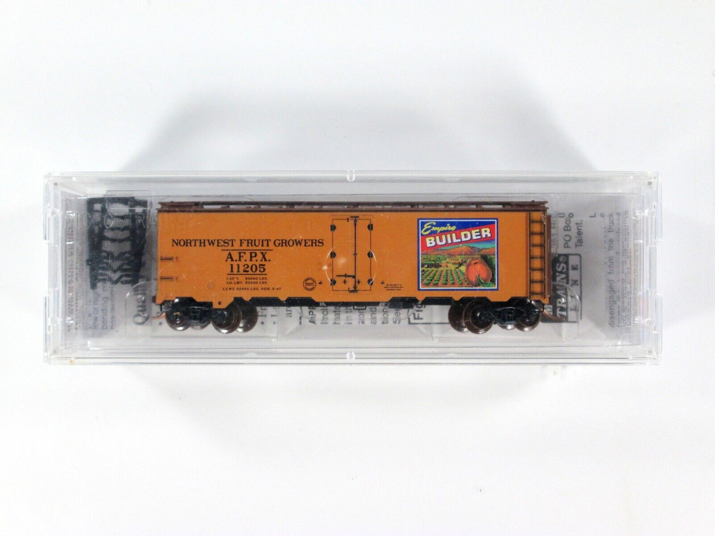 N Scale ***EMPIRE BUILDER*** Reefer #10, AFPX #11205 -Micro Trains, Lowell Smith