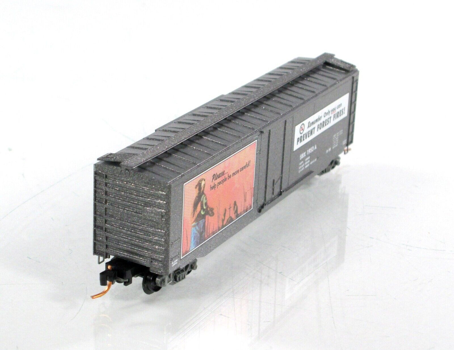 N Scale **SMOKEY BEAR** Fire Prevention Car 1, SBX 1953A - Micro Trains 03200401