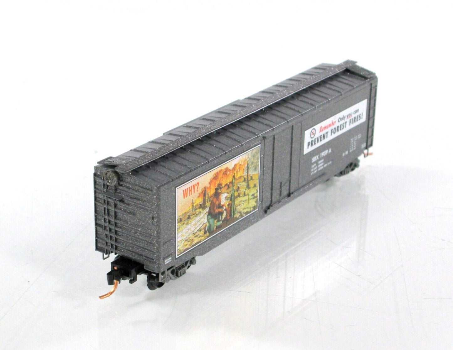 N Scale **SMOKEY BEAR** Fire Prevention Car 2, SBX 1959A - Micro Trains 03200402