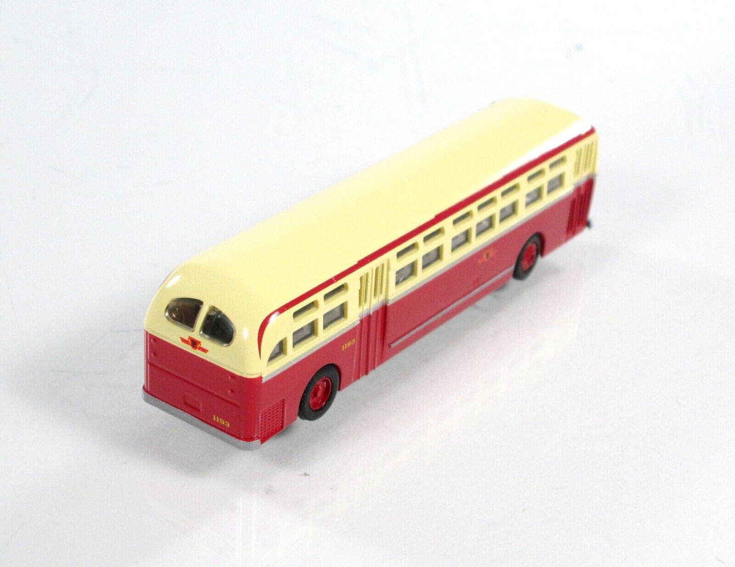 N Scale ***TORONTO*** Transit Motor Coach #1193 - WHEELS of TIME 90442
