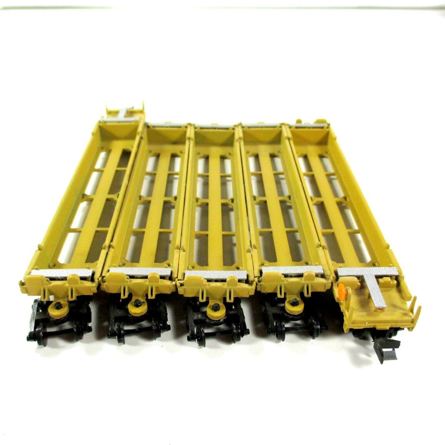 N SCALE **TTX** Thrall 5-Unit Articulated Well Car #72823 - Walthers 932-8101