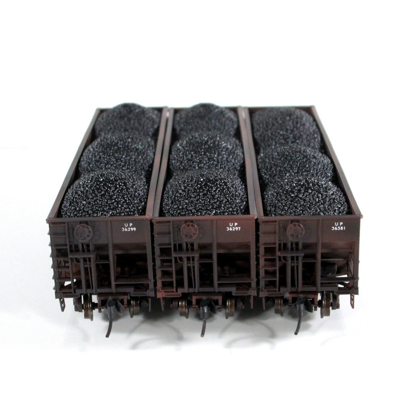 N Scale **UNION PACIFIC** Weathered Coal Hopper 3-Pack - Micro Trains 99305920
