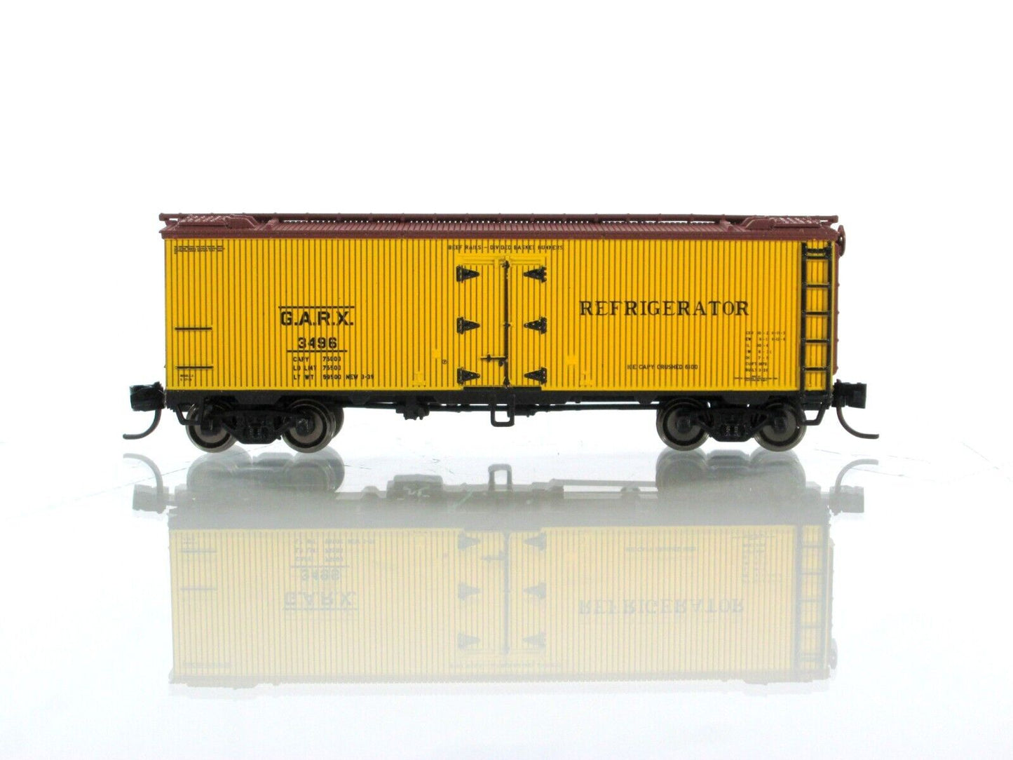 N Scale ***GARX*** 37' Meat Reefer 4-Pack - Rapido 521013, Micro Trains Couplers
