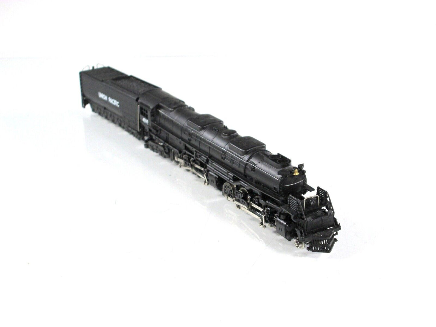 N Scale **UNION PACIFIC** 4-8-8-4 BIG BOY Locomotive & Tender #4005 -- Rivarossi