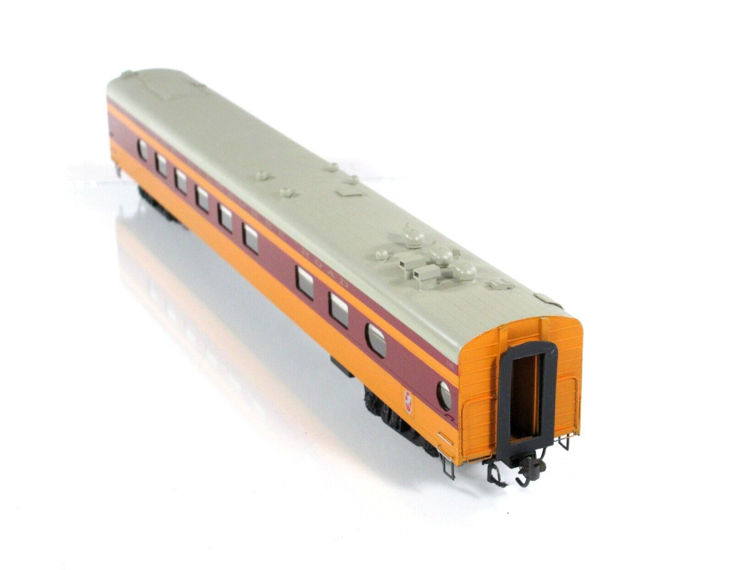 HO Scale BRASS **Milwaukee Road Hiawatha 40-Seat Diner** SHOREHAM SHOPS, MILW 05