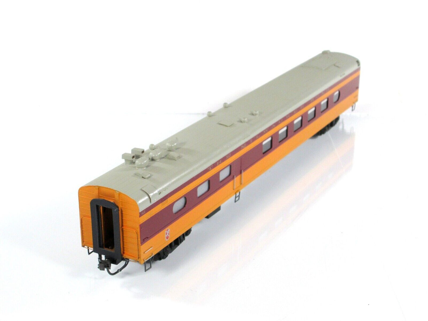 HO Scale BRASS **Milwaukee Road Hiawatha 40-Seat Diner** SHOREHAM SHOPS, MILW 05