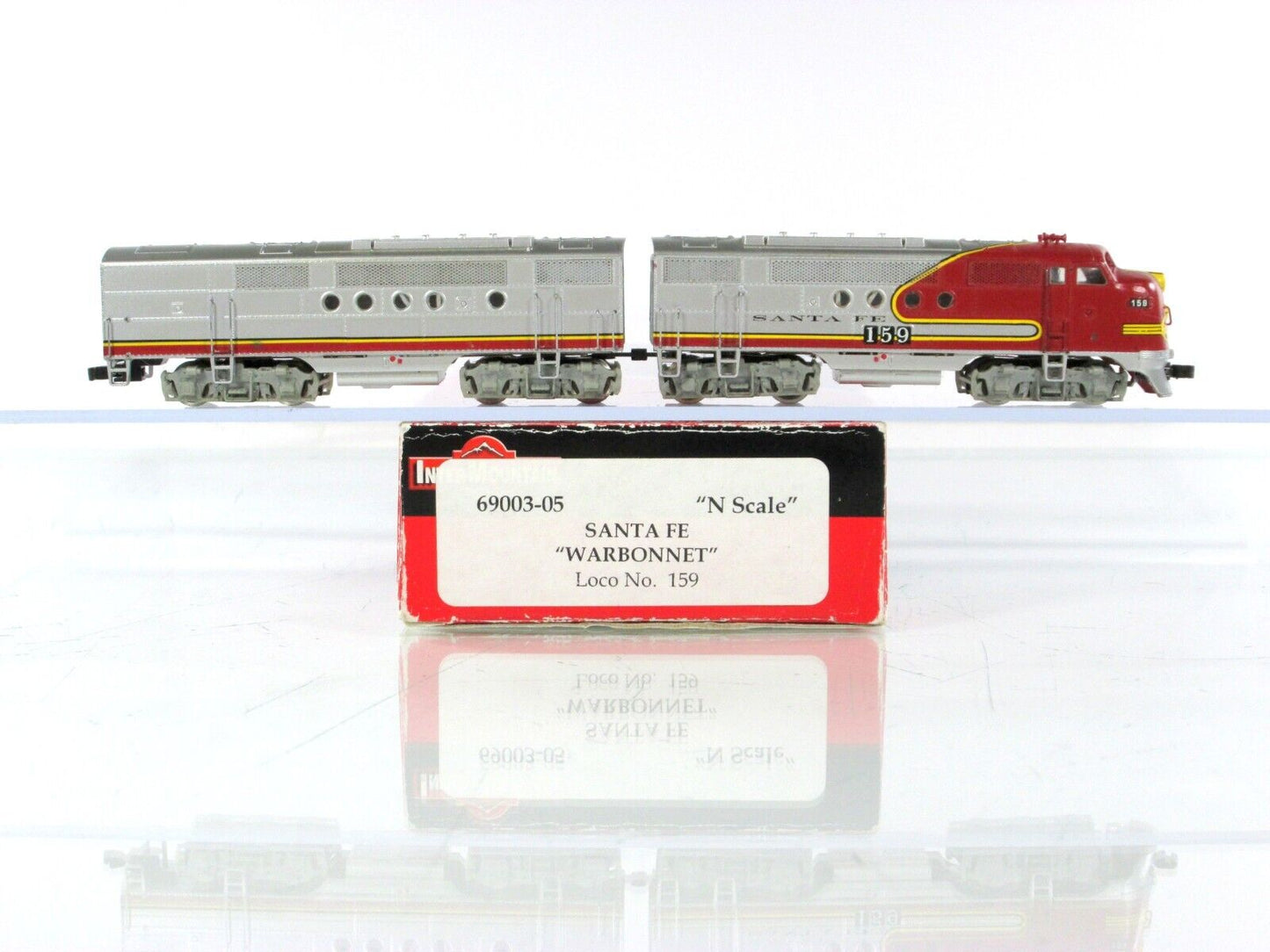 N Scale **SANTA FE WARBONNET** FT A/B Set #159 - Intermountain 69003-05, DCC Rdy