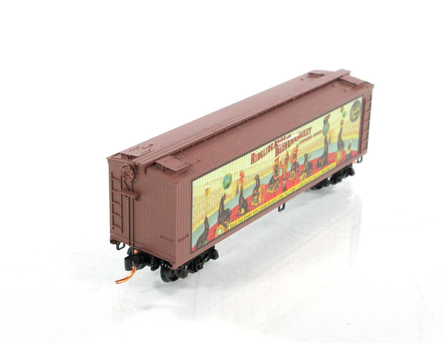 N Scale ***RINGLING CIRCUS*** Billboard Car #7 Box Car --- Micro Trains 04700407