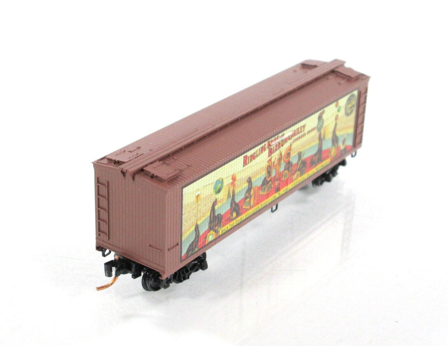 N Scale ***RINGLING CIRCUS*** Billboard Car #7 Box Car --- Micro Trains 04700407