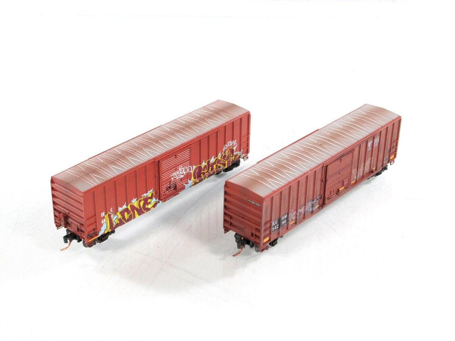 N Scale ***DAY of the DEAD*** HALLOWEEN Graffiti Box Cars, Micro Trains 99305470