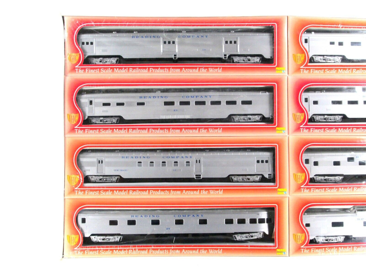 HO Scale ***READING*** Silver Lightweight Passenger Car 8-Pack Set --- IHC 47918