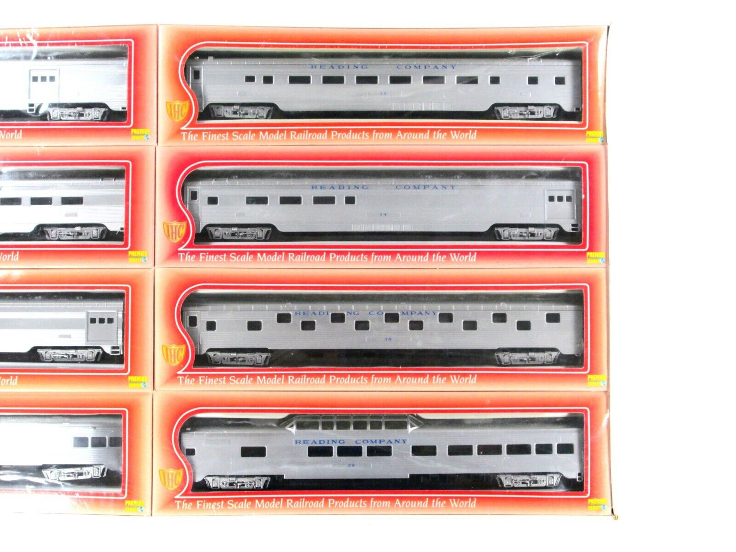 HO Scale ***READING*** Silver Lightweight Passenger Car 8-Pack Set --- IHC 47918