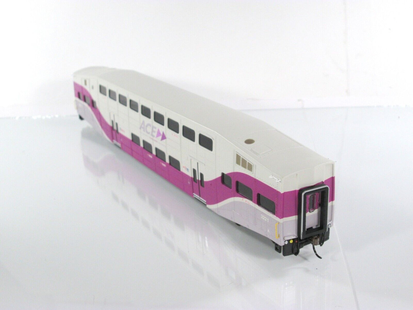 HO Scale ALTAMONT CORRIDOR EXPRESS Bombardier Coach Car, ACE 3221 -Athearn 25973