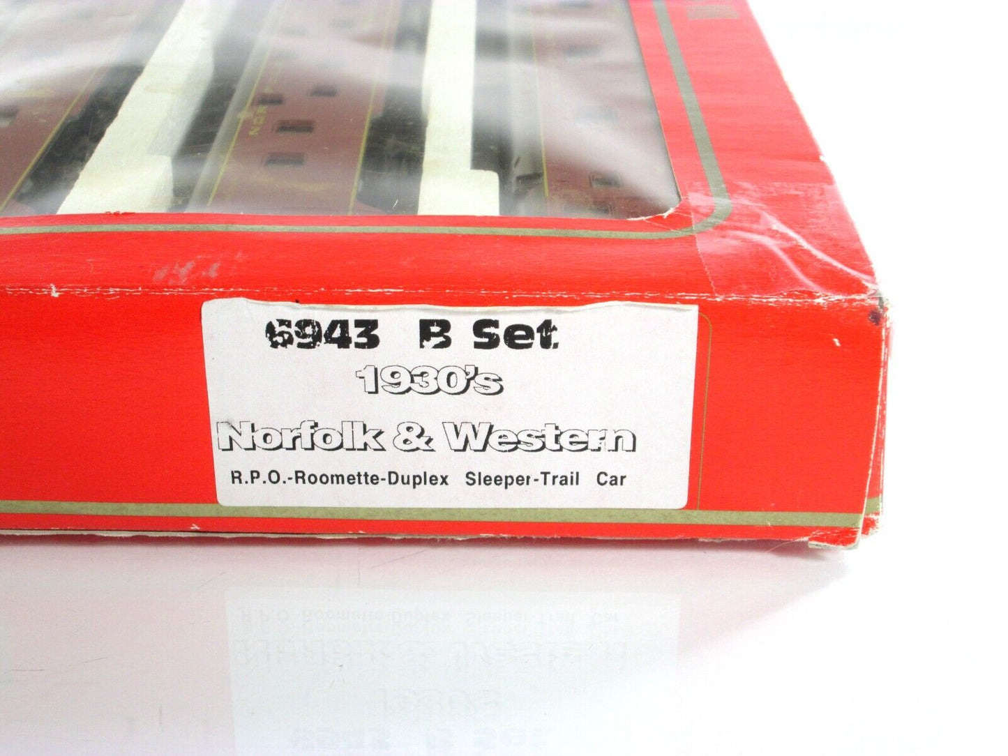 HO Scale ***NORFOLK & WESTERN*** 1930s Lightweight Passenger Set, Rivarossi 6943