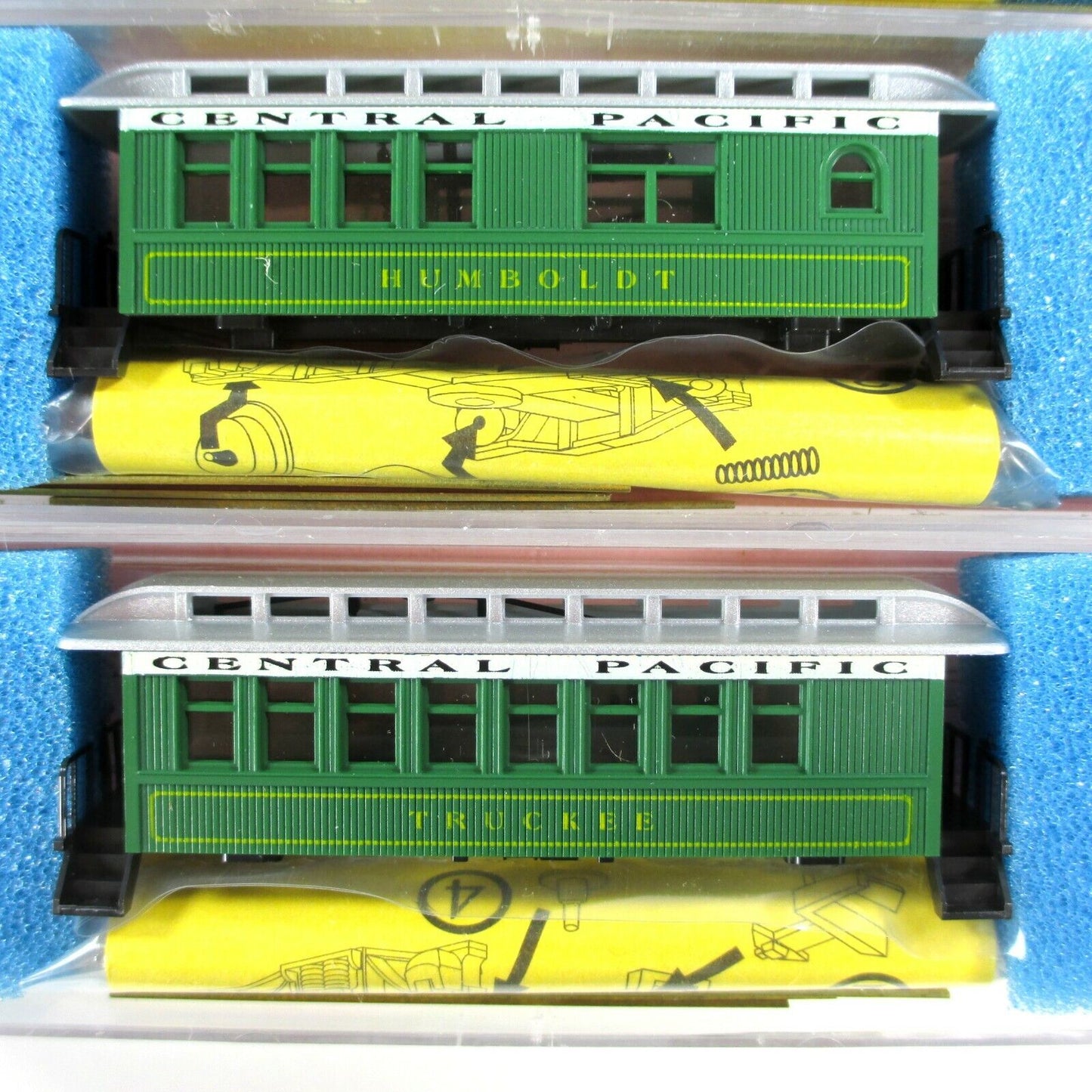 N Scale CPRR Central Pacific OVERTON Old Time Passenger 4-Car Set --- Roundhouse