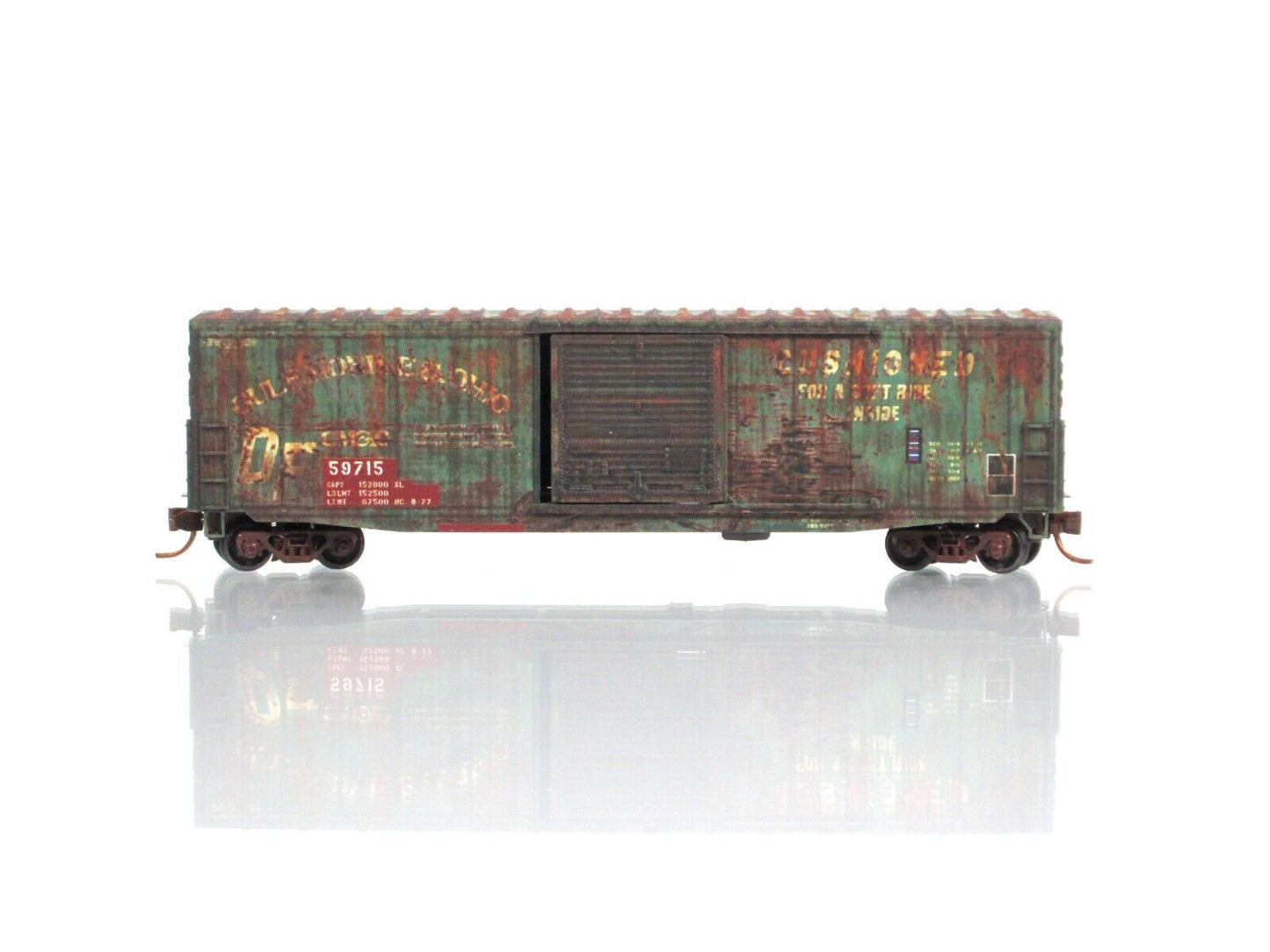N Scale **GULF MOBILE & OHIO** Weathered Box Car #59715 - Micro Trains 18044010