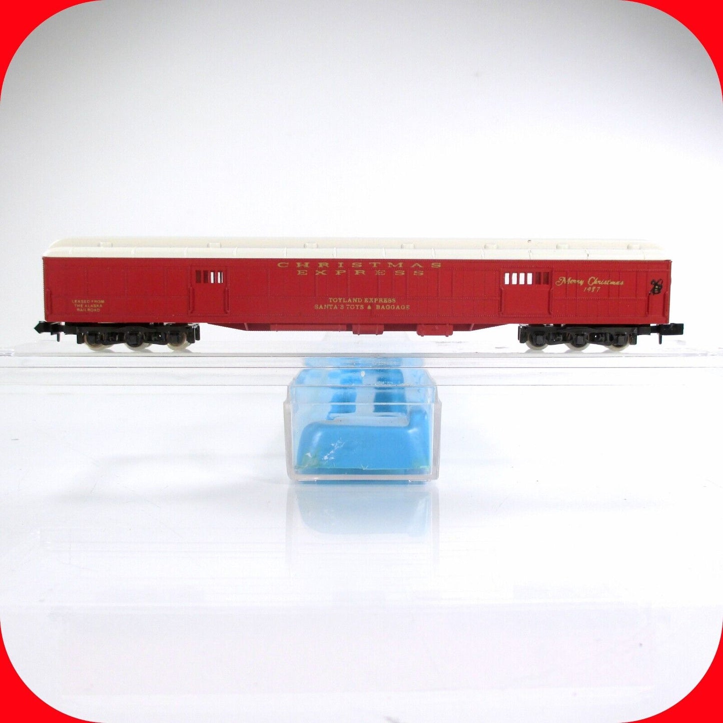 N Scale **CHRISTMAS 1987** Toyland Express Baggage Passenger Car, Con-Cor 008702