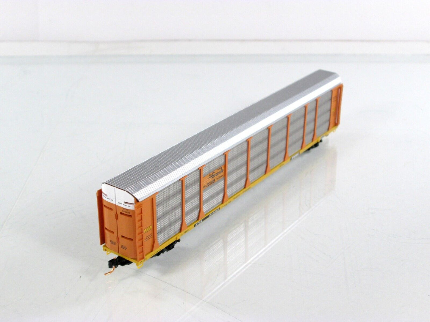 N Scale **DENVER RIO GRANDE** Tri-Level Auto Rack #810419, Micro Trains 11100220