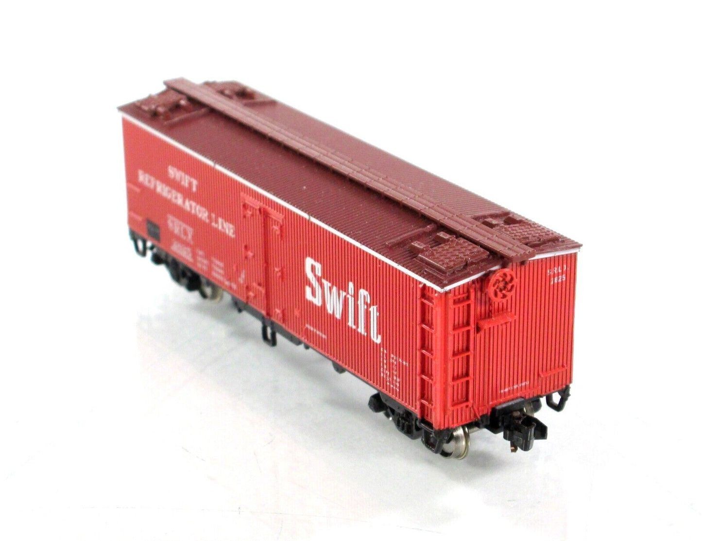 N Scale **SWIFT** Red Billboard 37' Meat Reefer 7-Pack - Rapido 521034, MTL Cplr