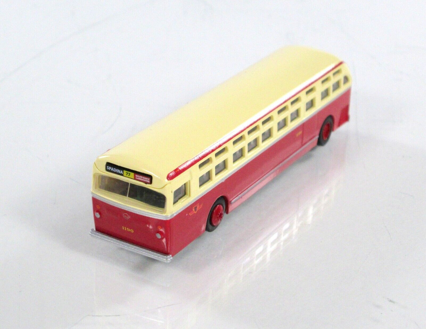 N Scale ***TORONTO*** Transit Motor Coach #1190 - WHEELS of TIME 90432