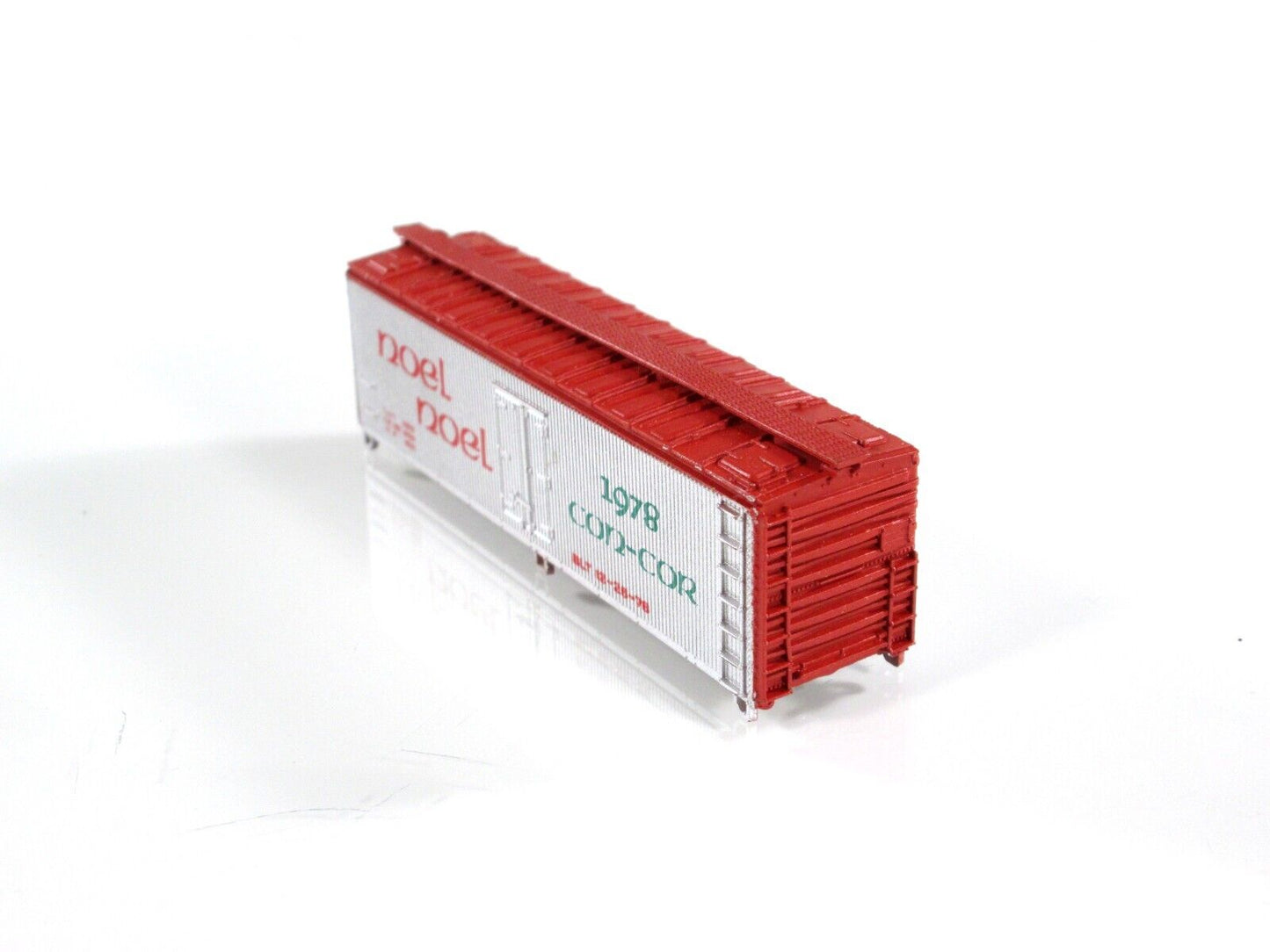 N Scale MERRY CHRISTMAS **NOEL** 40' Single Door Box Car, 1978 -- Con-Cor ON78XM