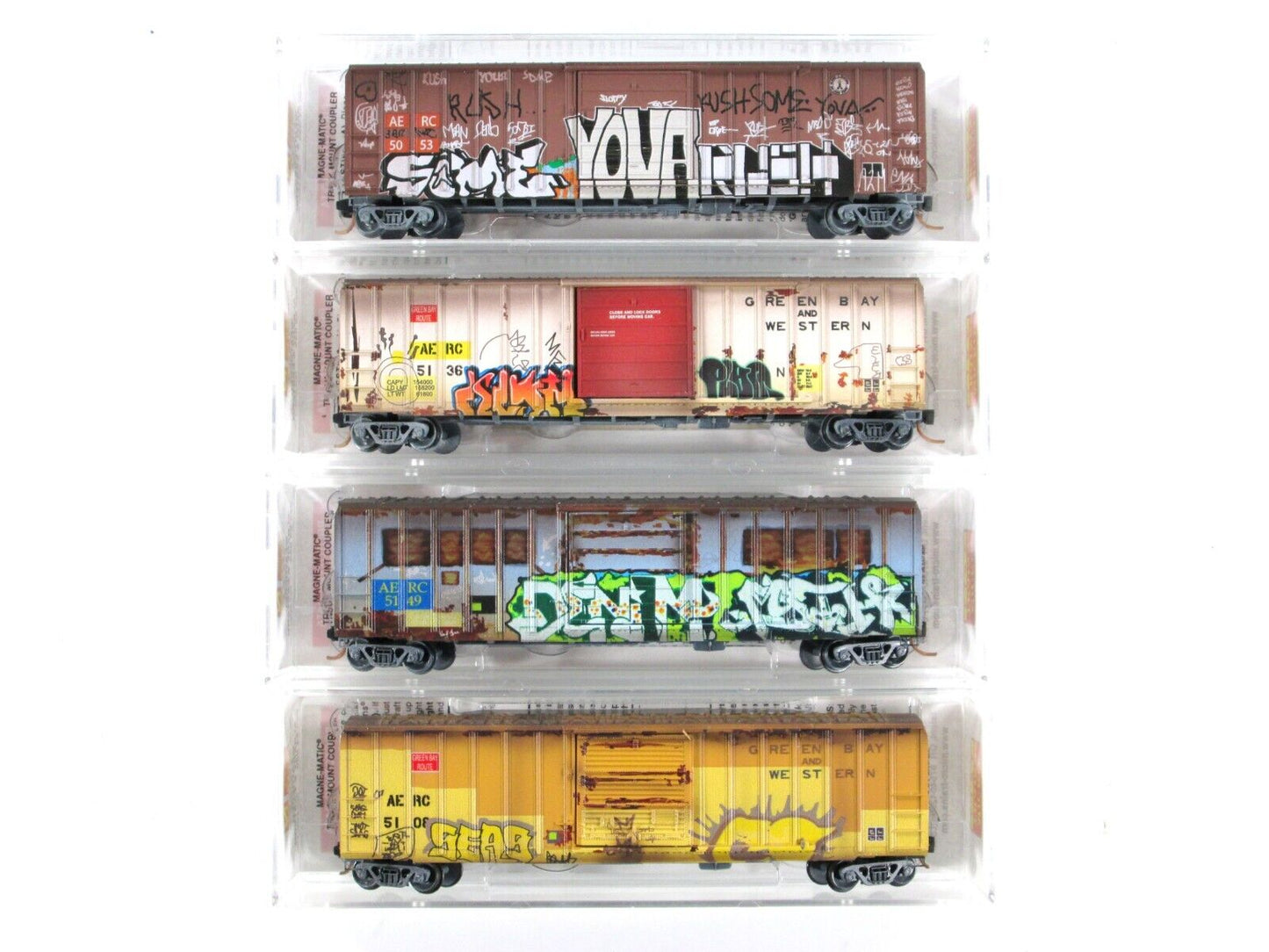 N Scale **ALBANY & EASTERN** Weathered Box Car 4-Pack - Micro Trains 99305220