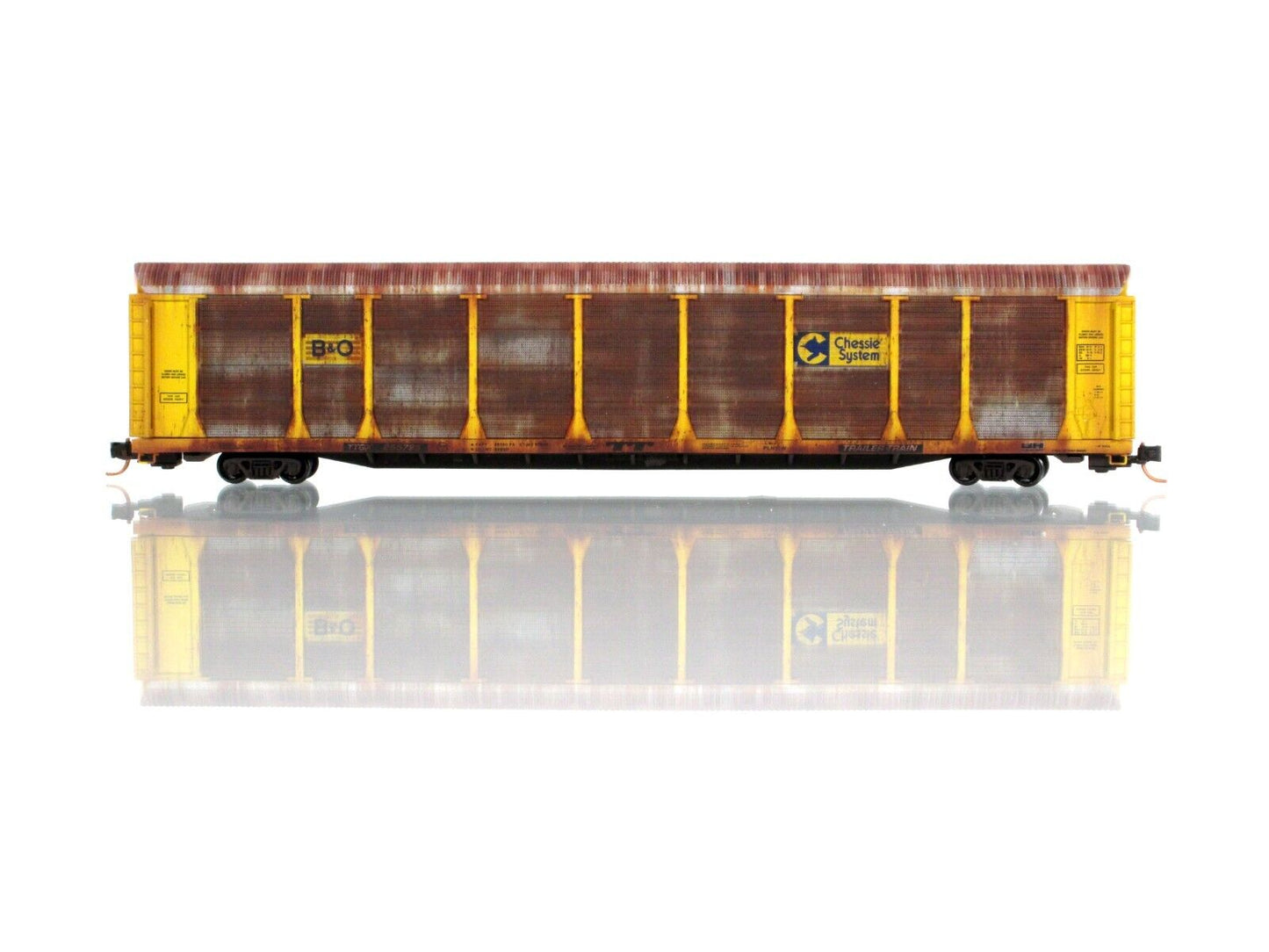 N Scale *BALTIMORE & OHIO* Weathered & Graffiti Auto Rack -Micro Trains 11144180