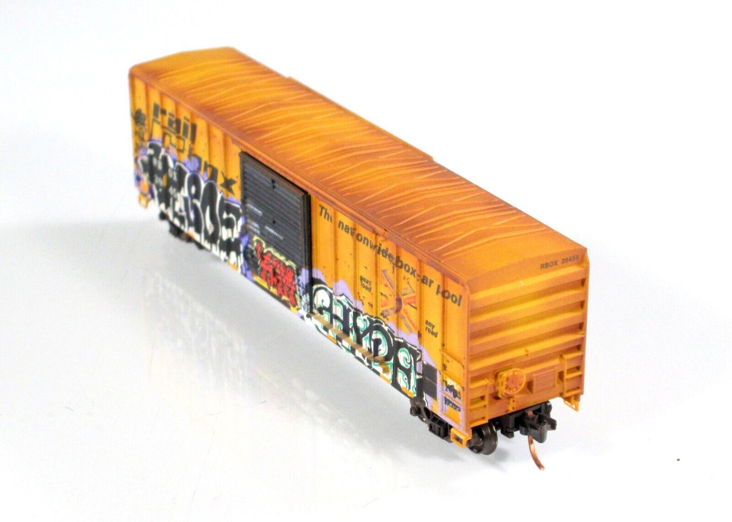 N Scale **RAILBOX GRAFFITI** Box Car #39455 - Micro Trains NSE MTL 17-124 *RARE*