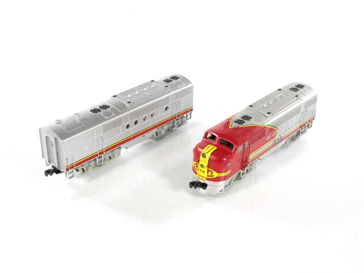 N Scale **SANTA FE WARBONNET** FT A/B Set #165 - Intermountain 69003-08, DCC Rdy