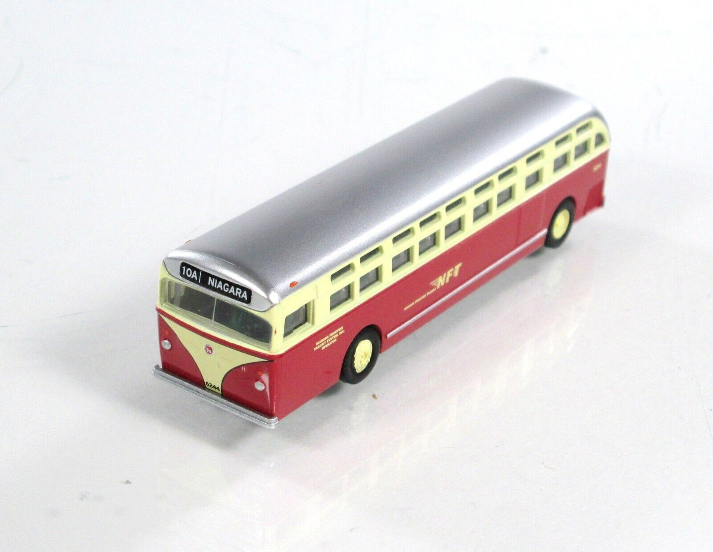 N Scale ***NIAGARA FRONTIER*** Transit Motor Coach #6244 - WHEELS of TIME 90668