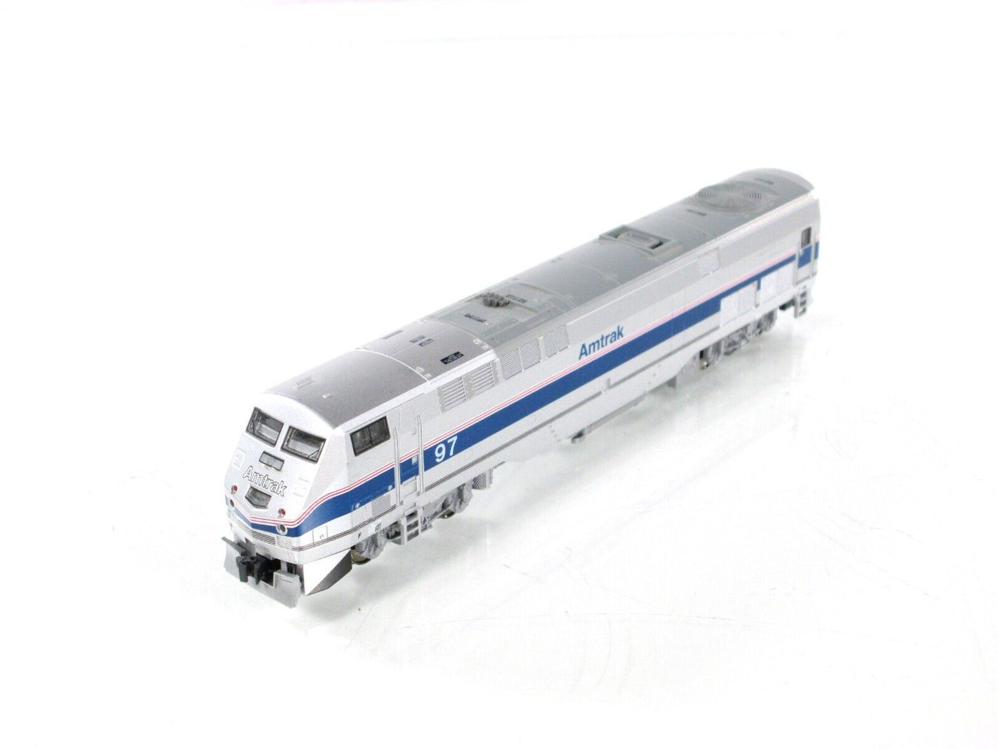 N Scale ***AMTRAK*** Phase IV P42 Diesel Locomotive #97 -- Kato 176-6002 DCC Rdy