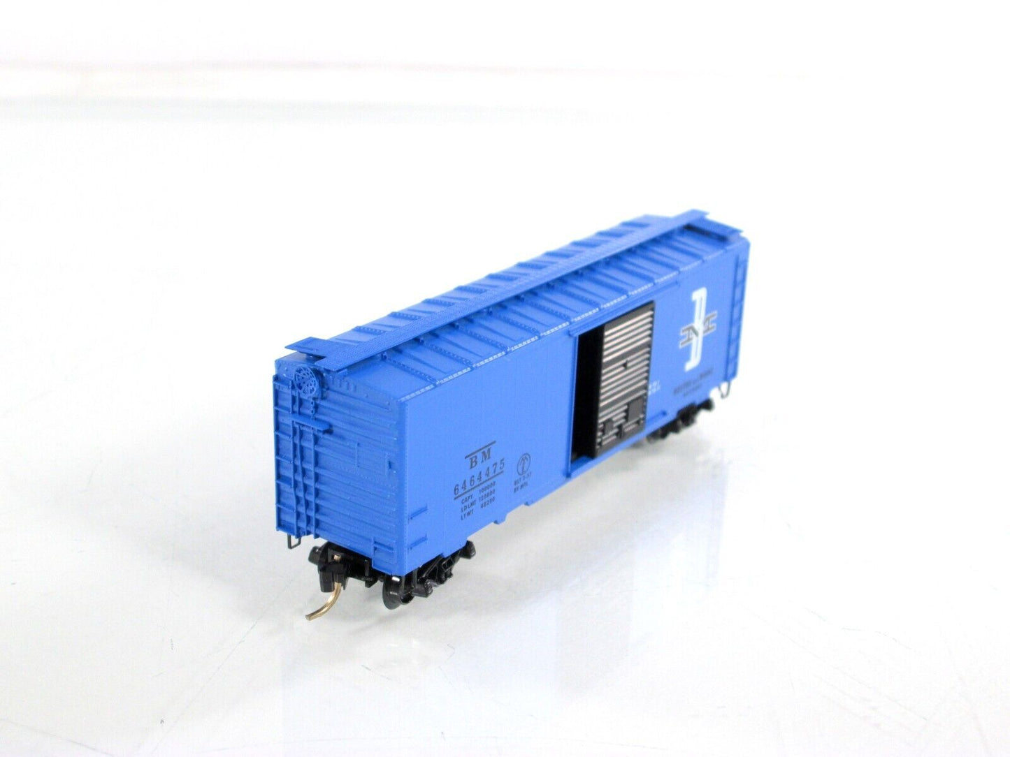 N Scale ***BOSTON & MAINE*** 40' Box Car -- MTL / Lowell Smith / Lionel 6464-475