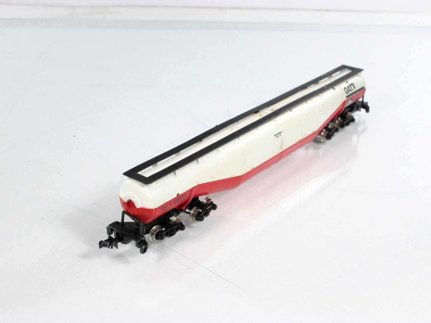 N Scale ***GATX*** 94' Jumbo Whale Belly Tank, GATX 96500 ----------- Atlas 3114
