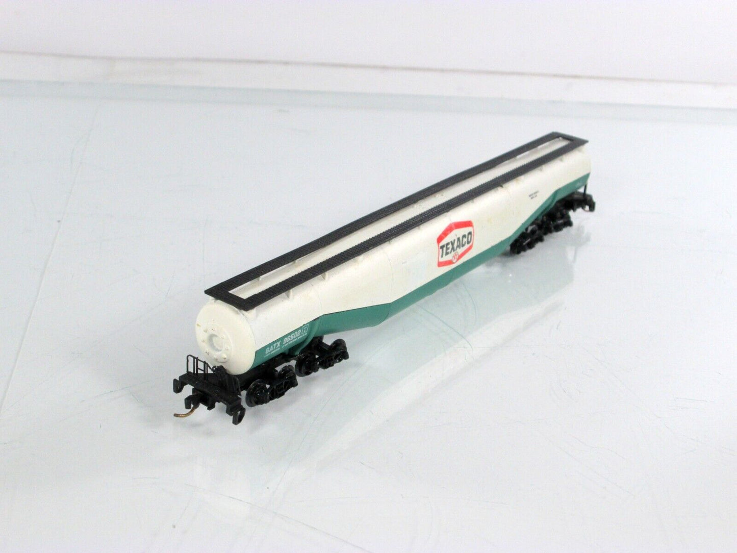 N Scale **TEXACO** 94' Jumbo Tanker, GATX 96502 --Atlas 3112, Micro Trains Cplrs