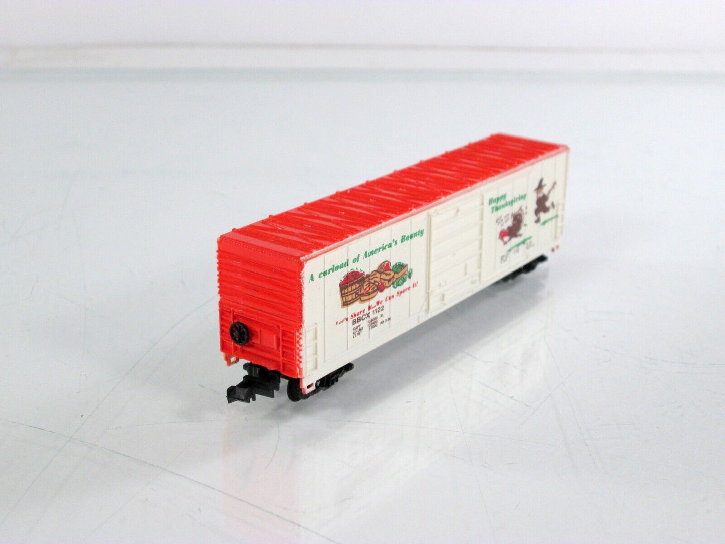 N Scale ***HAPPY THANKSGIVING*** 50' Box Car, BBCX 1122 -- Bev-Bel 2178 ***RARE*