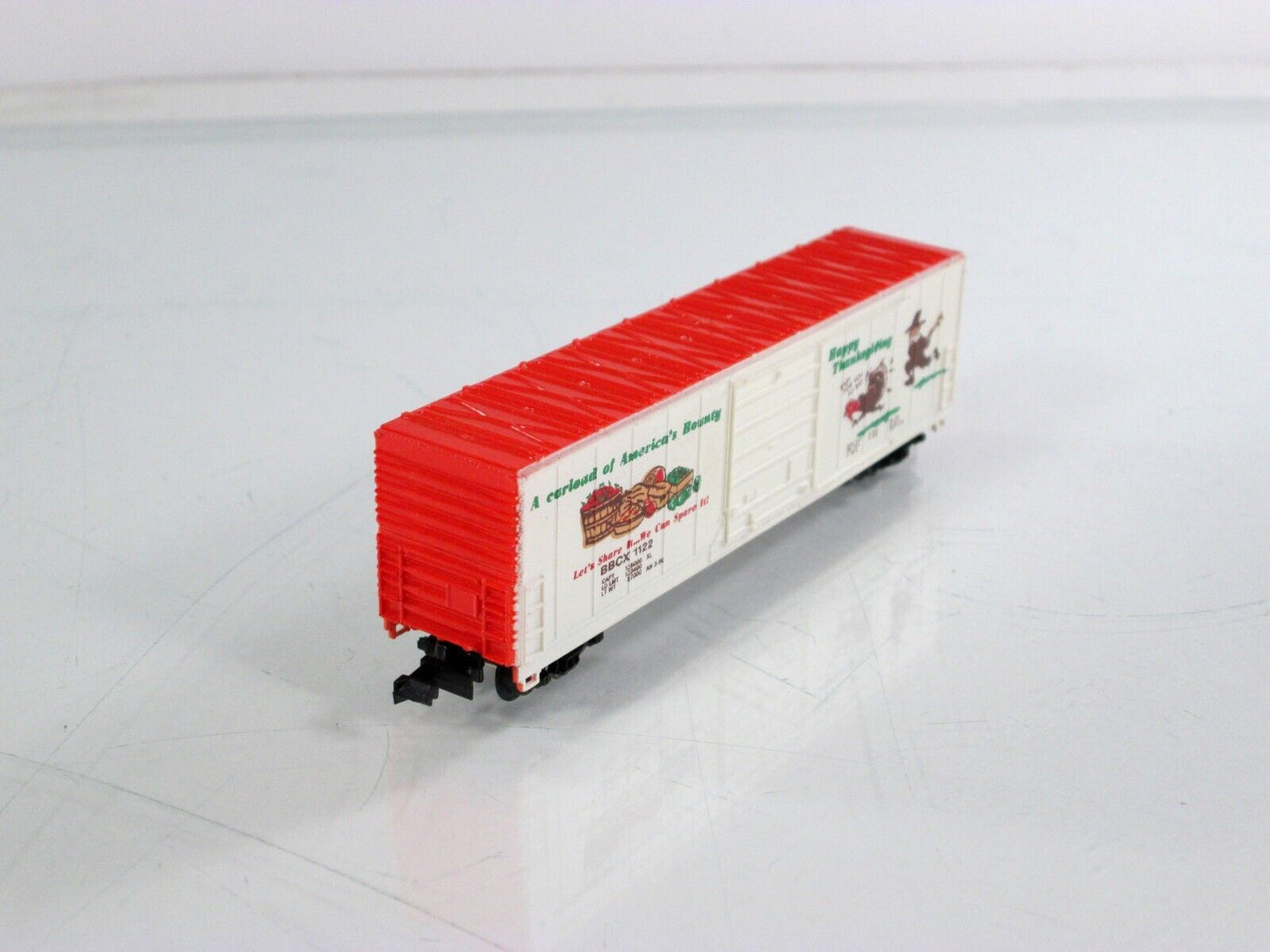 N Scale ***HAPPY THANKSGIVING*** 50' Box Car, BBCX 1122 -- Bev-Bel 2178 ***RARE*
