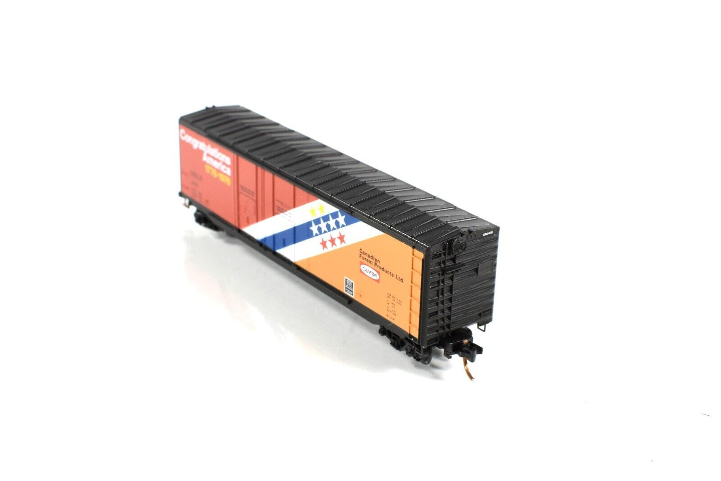 N Scale **CONGRATULATIONS AMERICA** 1776-1976 CANFOR Box Car -Micro Trains 75050